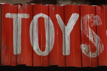 How to Build a Toy Box